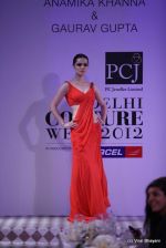 Model walk the ramp for Gaurav Gupta show at PCJ Delhi Couture Week on 9th Aug 2012 (140).JPG
